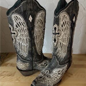 Corral Black and Brown Western Boots with Embossed Heel